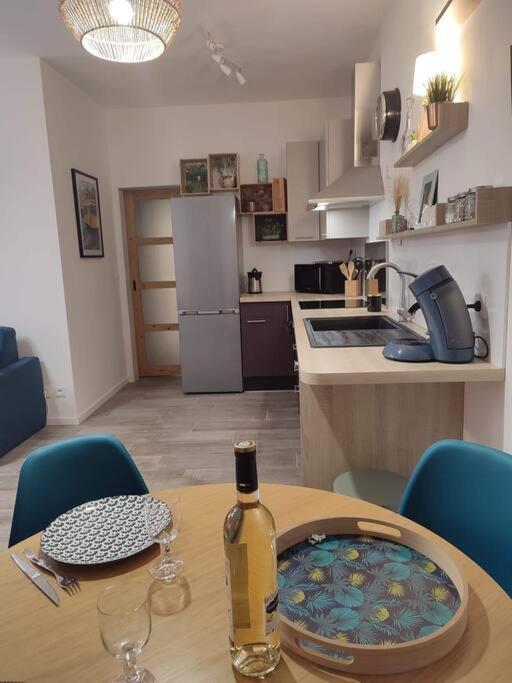 Appartement Cosy Au Pied Des Halles,Le Rossini 나르본 외부 사진