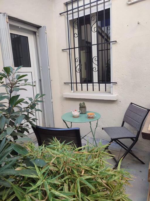 Appartement Cosy Au Pied Des Halles,Le Rossini 나르본 외부 사진